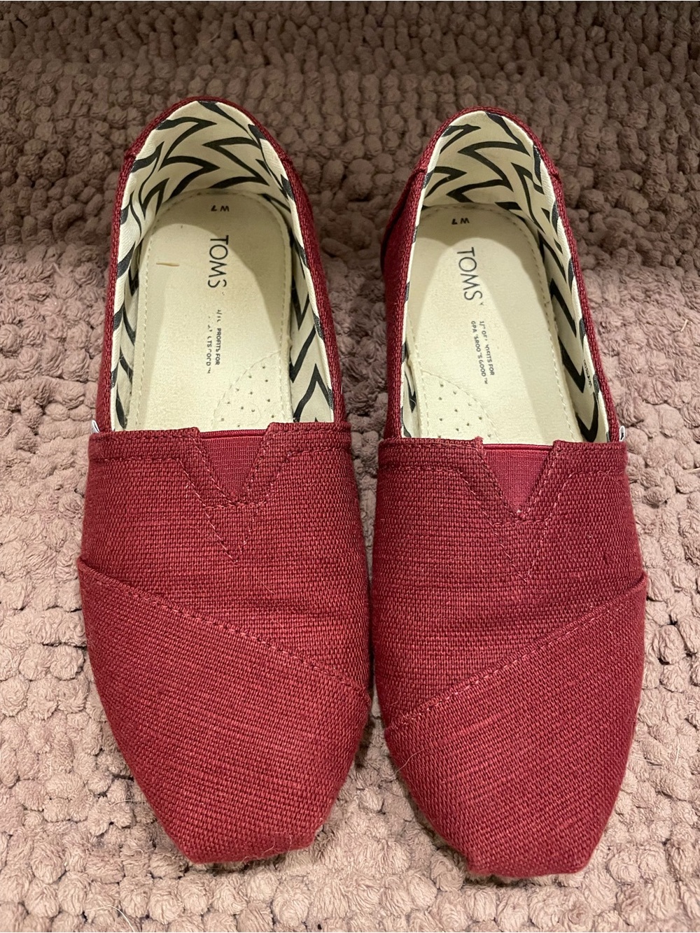 TOMS Women's Slip-On Moccasins in Burgundy Canvas